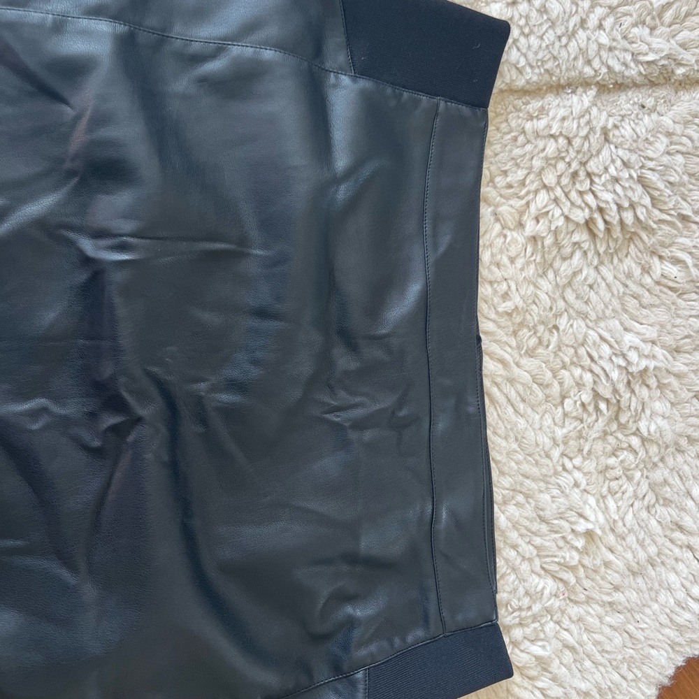 Sunday in the City PU leather midi skirt size 18 BNWT - Picture 2 of 6
